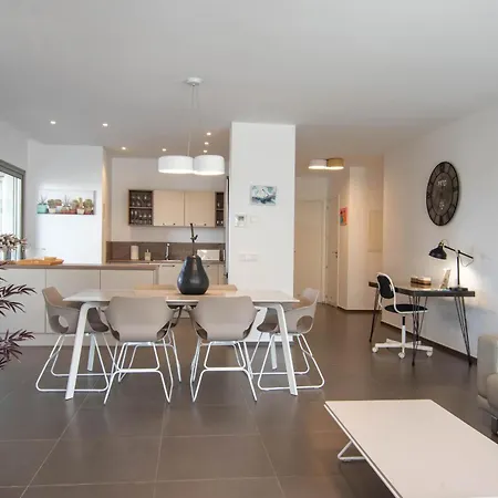 Gazmira 1 Vakantiehuis